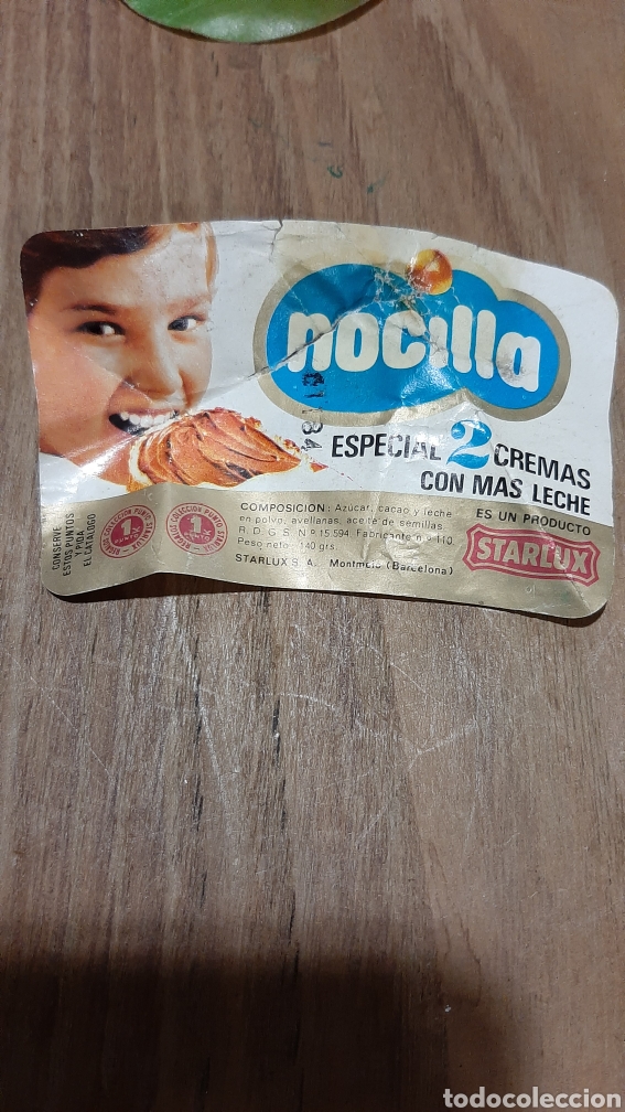 Old Labels: NOCILLA ETIQUETA VINTAGE 2 CREMAS STARLUX PUNTOS