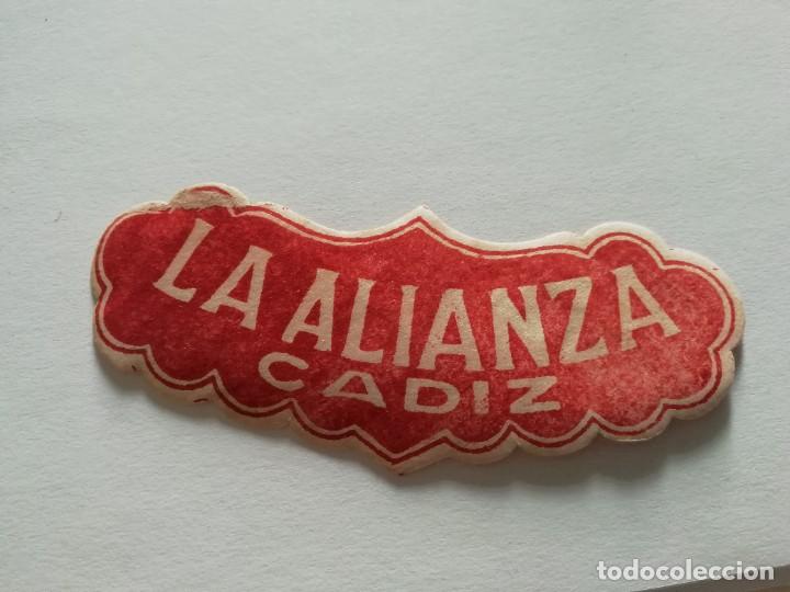 Etiquetas antiguas: C&aacute;diz etiqueta de la desaparecida gaseosa la alianza