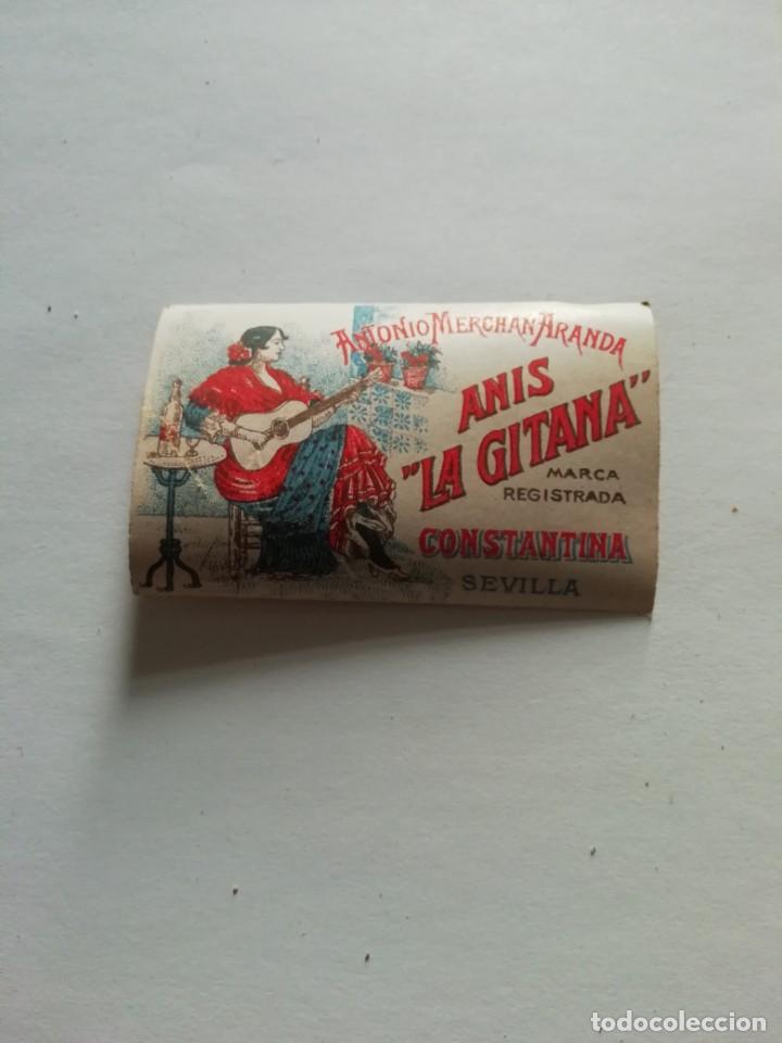 Etiquetas antiguas: Etiqueta an&iacute;s la gitana Constantina sevilla 8x5 cm