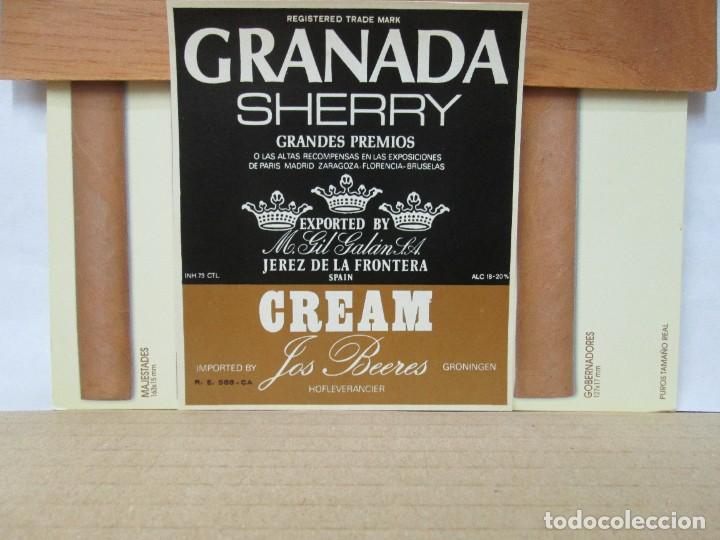 Old Labels: ANTIGUA ETIQUETA, GRANADA SHERRY CREAM
