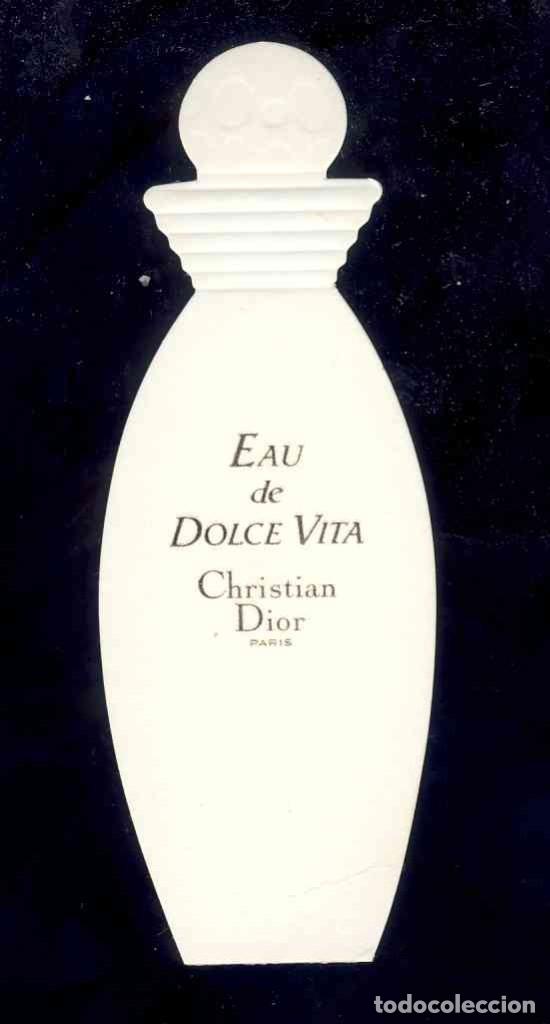 Old Labels: Tarjeta etiqueta perfume troquelada y con relieve: EAU DE DOLCE VITA, de CHRISTIAN DIOR. Probador