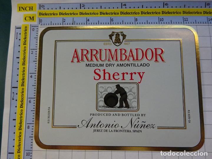 Alte Etiketten: ETIQUETA DE BEBIDAS. VINO LICORES. C&Aacute;DIZ. JEREZ ARRUMBADOR MEDIUM DRY AMONTILLADO ANTONIO N&Uacute;&Ntilde;EZ. 495