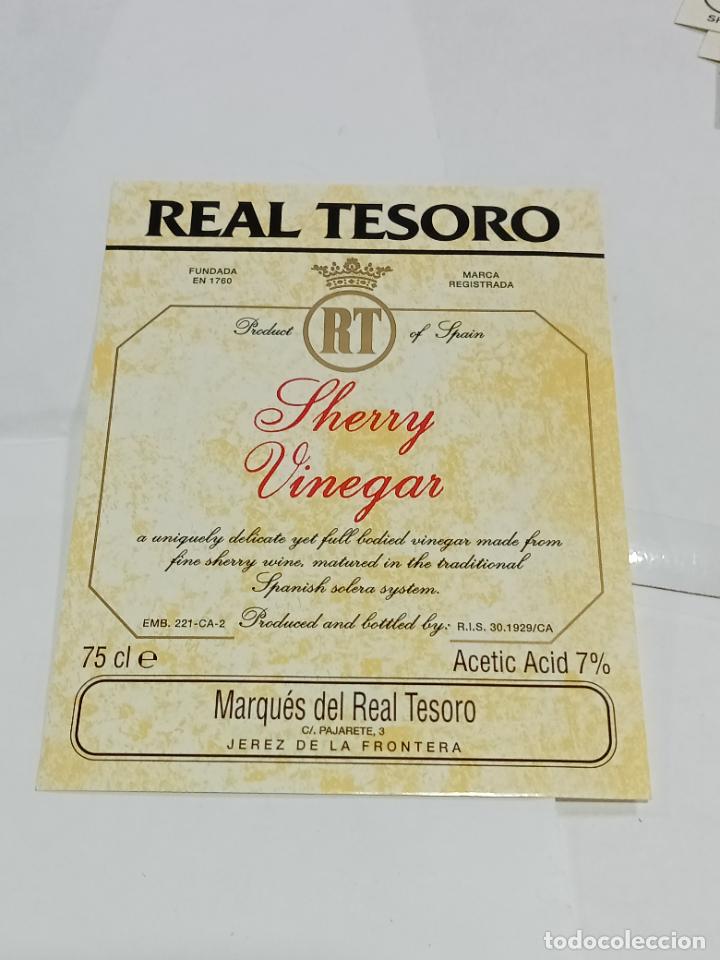 Etichette antiche: ANTIGUA ETIQUETA SHERRY VINEGAR. REAL TESORO. JEREZ DE LA FRONTERA. 11 X 12 CM