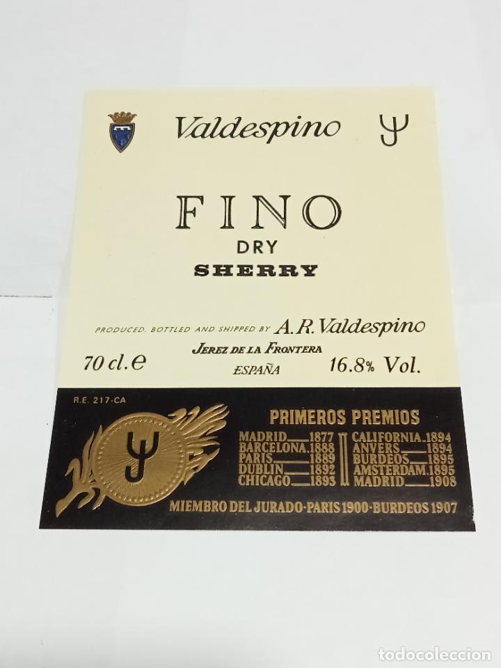 Etichette antiche: ANTIGUA ETIQUETA VINO FINO DRY SHERRY. VALDESPINO. JEREZ DE LA FRONTERA. 10 X 13.