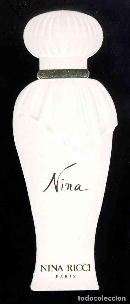 Alte Etiketten: Tarjeta perfume troquelada y con relieve: NINA RICCI. Probador