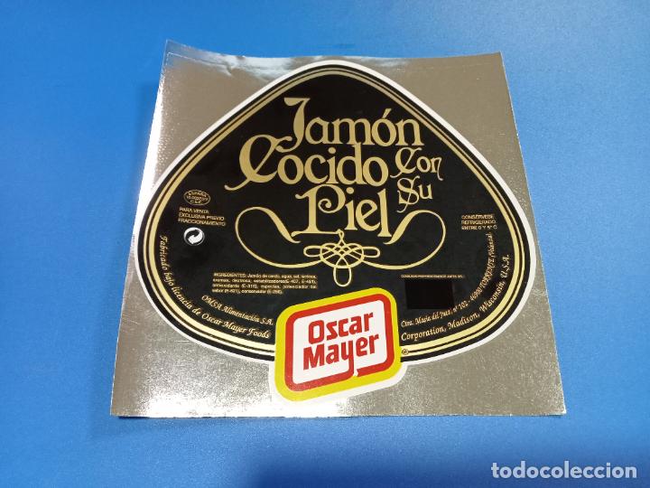 Old Labels: ETIQUETA PEGATINA. OSCAR MAYER. JAMON COCIDO CON SU PIEL. FONDO NEGRO. 17 X 18CM