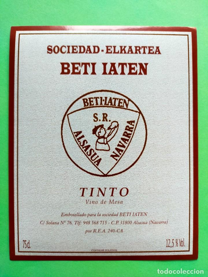 Etiquetas antiguas: ETIQUETA TINTO VINO DE MESA: SOCIEDAD ELKARTEA BETI IATEN (ALSASUA) - 12,5X10 cm - NUEVA