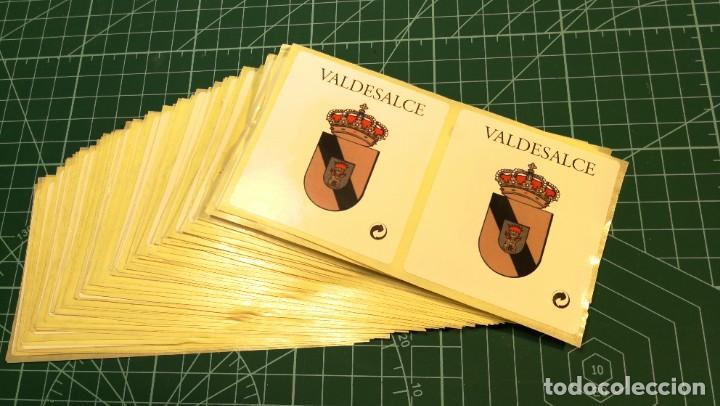 Etichette antiche: Lote 100 Etiquetas, escudo VALDESALCE, Torquemada (Palencia), pegatina, antiguas