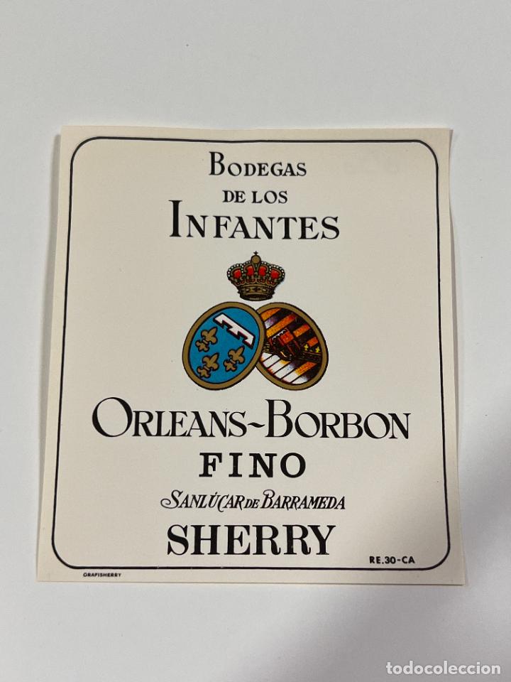 Alte Etiketten: ETIQUETA. FINO ORLEANS-BORBON. BODEGAS DE LOS INFANTES. SANL&Uacute;CAR DE BARRAMEDA. MEDIDAS: 10X8.5 CM