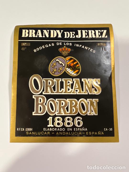 Alte Etiketten: ETIQUETA. BRANDY DE JEREZ. BODEGA DE LOS INFANTES DE OLEANS-BORBON. SANLUCAR. MEDIDAS: 10 X 11 CM