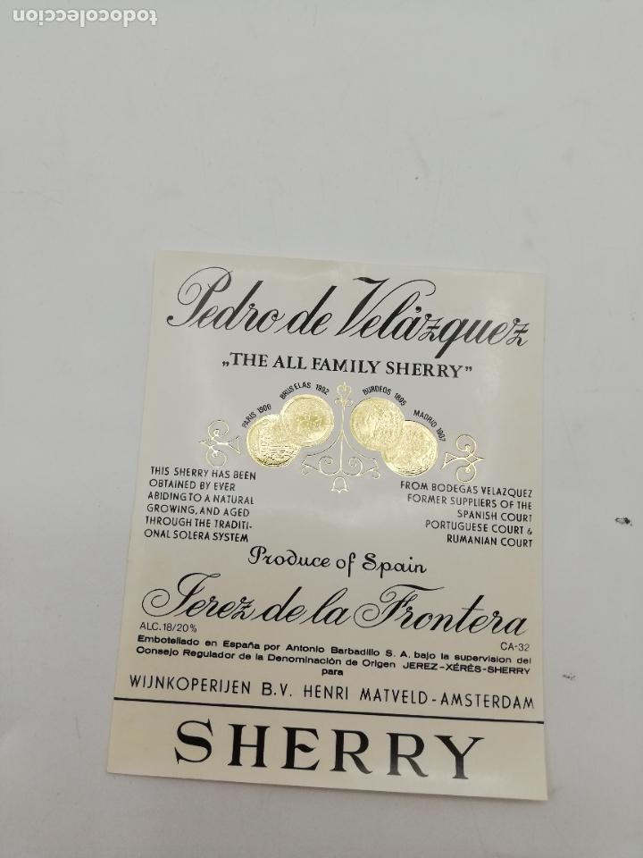 Etichette antiche: ETIQUETA. THE ALL FAMILY SHERRY. JEREZ DE LA FRONTERA. MED : 13 X 10 CM APROX