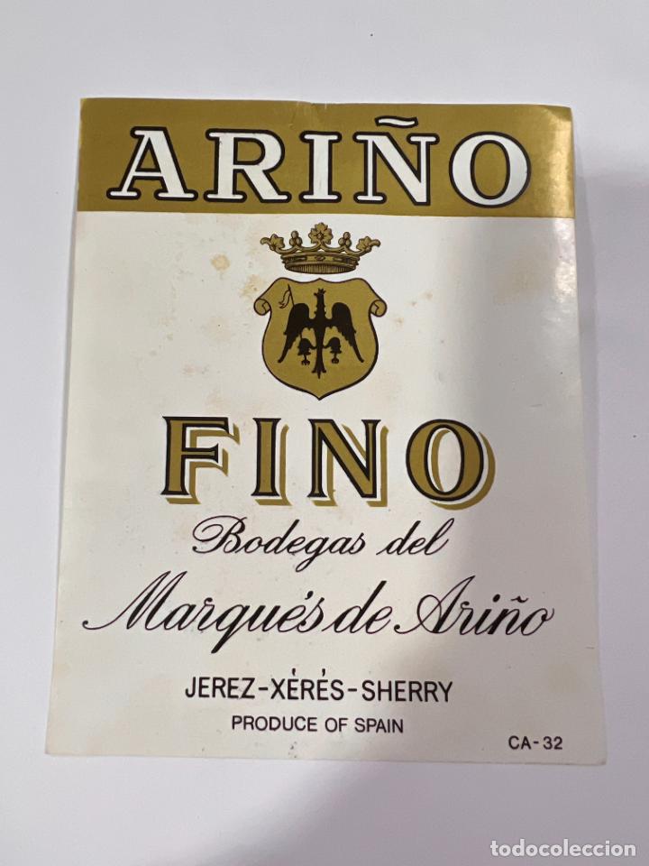 Etichette antiche: ETIQUETA. FINO. BODEGAS DEL MARQU&Eacute;S DE ARI&Ntilde;O. JEREZ. MEDIDAS APROX.: 12.5 X 10 CM