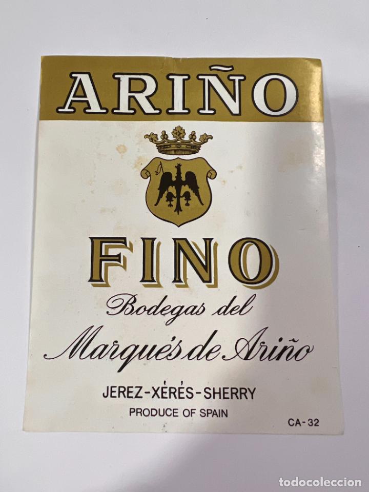 Etichette antiche: ETIQUETA. FINO. BODEGAS DEL MARQU&Eacute;S DE ARI&Ntilde;O. JEREZ. MEDIDAS APROX.: 12.5 X 10 CM