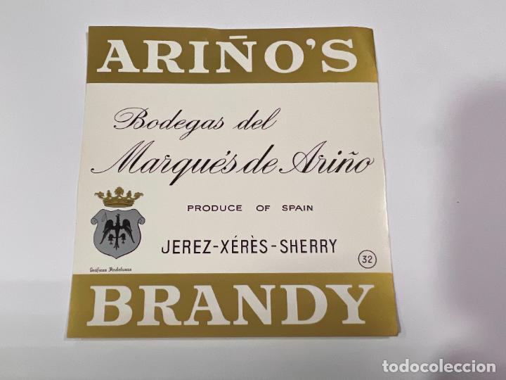 Old Labels: ETIQUETA. BRANDY. BODEGAS DEL MARQU&Eacute;S DE ARI&Ntilde;O. JEREZ. MEDIDAS APROX.: 11.5 X 11 CM