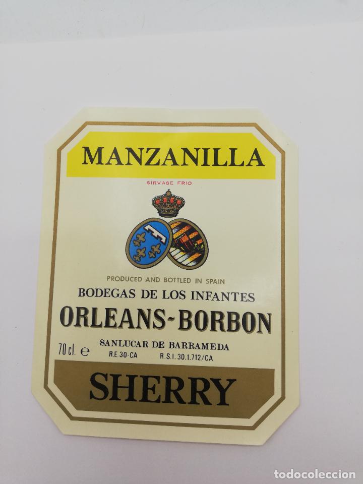 Alte Etiketten: ETIQUETA. MANZANILLA. BODEGAS DE LOS INFANTES ORLEANS-BORBON. SHERRY. SANLUCAR DE BARRAMEDA.