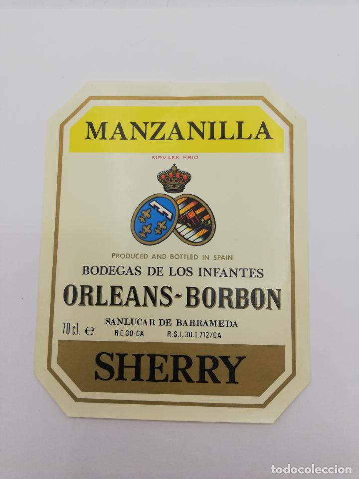 Alte Etiketten: ETIQUETA. MANZANILLA. BODEGAS DE LOS INFANTES ORLEANS-BORBON. SHERRY. SANLUCAR DE BARRAMEDA.