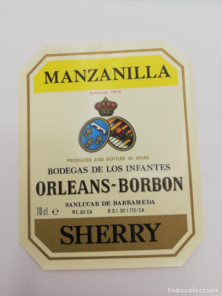 Alte Etiketten: ETIQUETA. MANZANILLA. BODEGAS DE LOS INFANTES ORLEANS-BORBON. SHERRY. SANLUCAR DE BARRAMEDA.