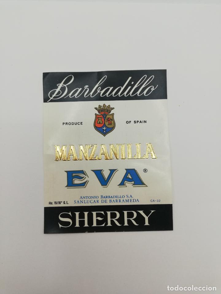 Alte Etiketten: ETIQUETA. BARBADILLO. MANZANILLA EVA. ANTONIO BARBADILLO. SHERRY. SANLUCAR DE BARRAMEDA.