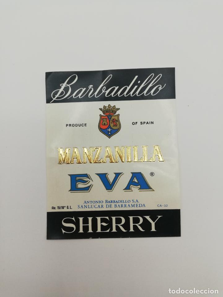 Alte Etiketten: ETIQUETA. BARBADILLO. MANZANILLA EVA. ANTONIO BARBADILLO. SHERRY. SANLUCAR DE BARRAMEDA.