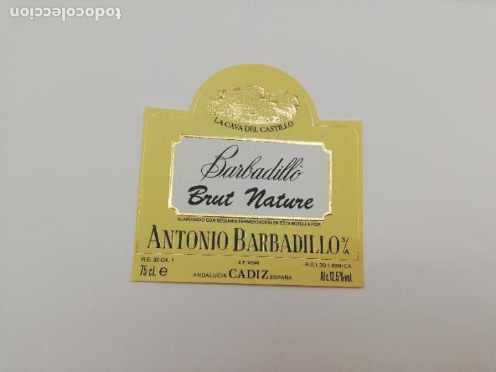 Etichette antiche: ETIQUETA. BARBADILLO. BRUT NATURE. ANTONIO BARBADILO. LA CAVA DEL CASTILLO. CADIZ.