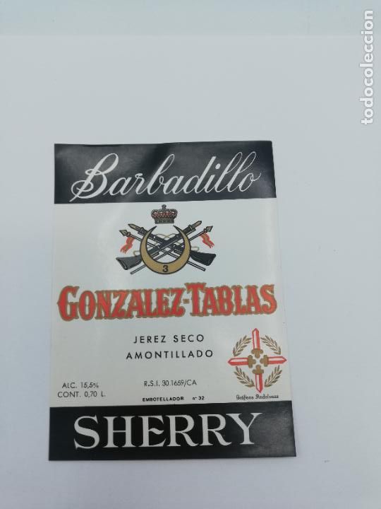 Alte Etiketten: ETIQUETA. BARBADILLO. GONZALEZ-TABLAS. JEREZ SECO AMONTILLADO. SHERRY.