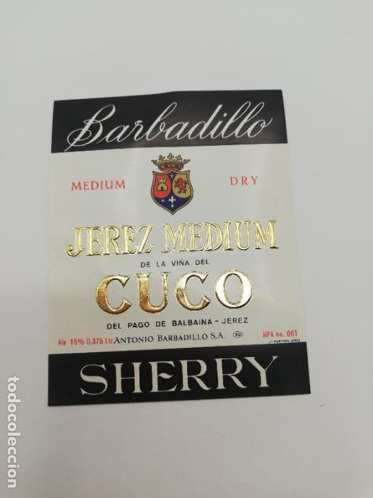Etichette antiche: ETIQUETA. BARBADILLO. JEREZ MEDIUM. CUCO. ANTONIO BARBADILLO. SHERRY.