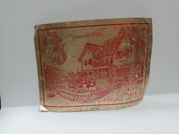 Alte Etiketten: ETIQUETA HOSTAL MORA. SOMOSIERRA. MEDIDAS : 9 X 12 CM APROX.