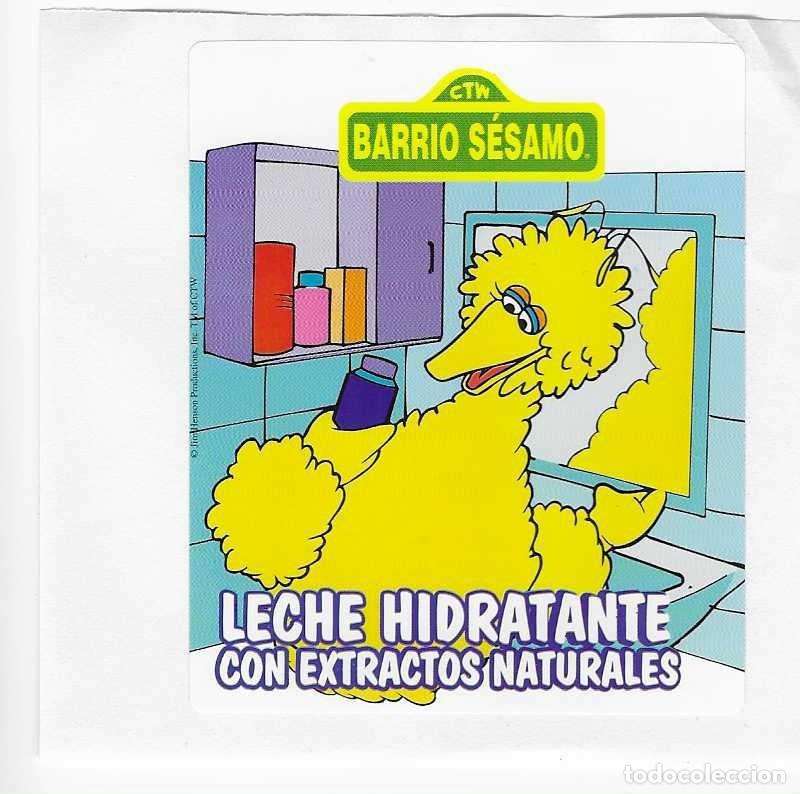 Etiquetas antiguas: ETIQUETA DE MARCAS.-BARRIO SESAMO- CTW,- LECHE IDRATANTEPEGADAS SOBRE PAPEL