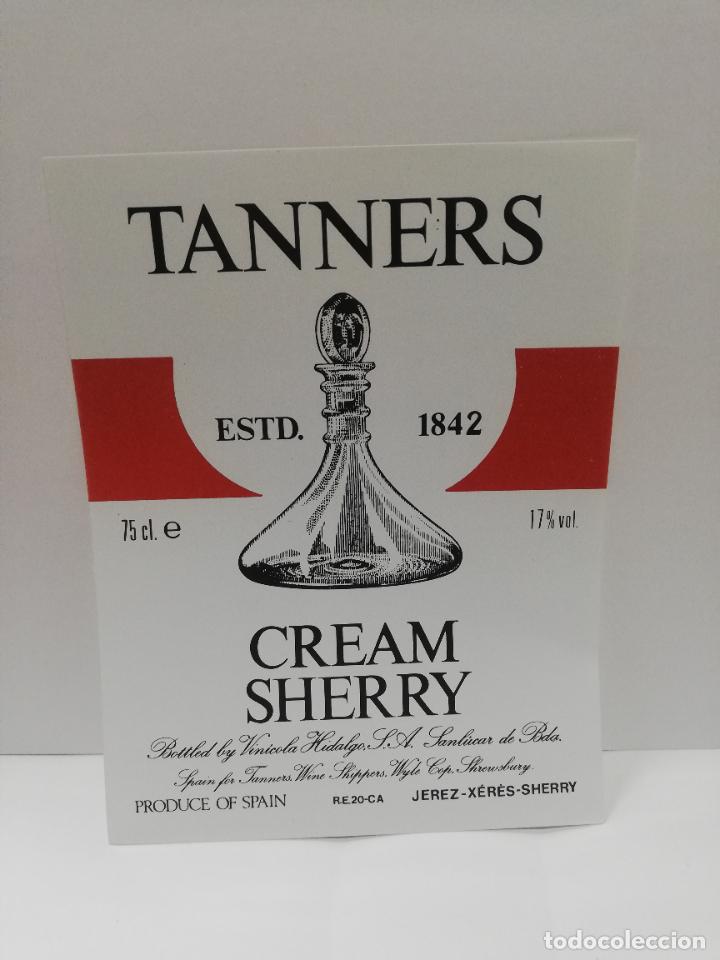 Etiquetas antiguas: ETIQUETA DE VINO. TANNERS MARISCAL CREAM SHERRY. JEREZ-XERES-SHERRY. MED : 14 X 10 CM APROX.