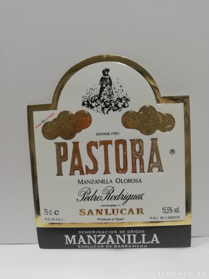 Etiquetas antiguas: ETIQUETA DE VINO. PASTORA, MANZANILLA OLOROSA, PEDRO RODRIGUEZ. SANLUCAR DE BARRAMEDA.