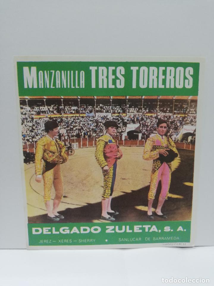 Etiquetas antiguas: ETIQUETA DE VINO. MANZANILLA TRES TOREROS. DELGADO ZULETA, S. A.