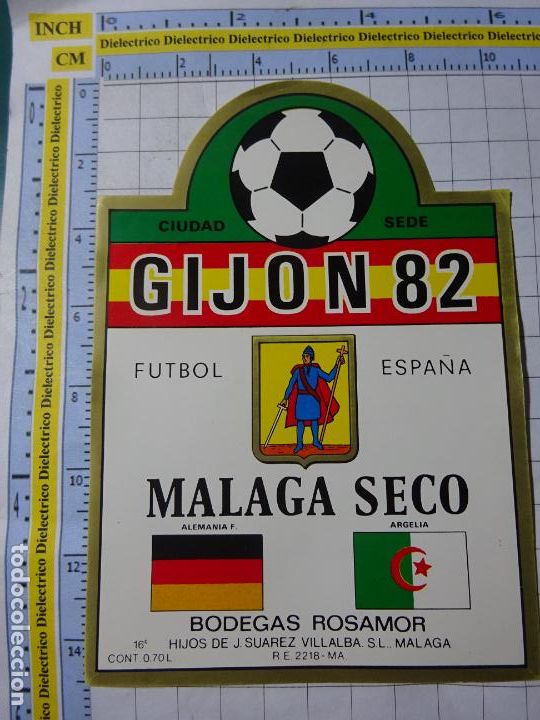 Etiquetas antiguas: ETIQUETA VINO. MUNDIAL F&Uacute;TBOL ESPA&Ntilde;A 82 1982. SEDE GIJ&Oacute;N ALEMANIA FEDERAL VS ARGELIA MALAGA SECO 869