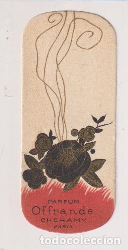 Alte Etiketten: Perfume Offrande. Cherami, Paris. (7,5x3,3)