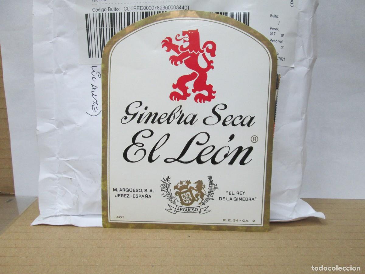 Etiquetas antiguas: ANTIGUA ETIQUETA, GINEBRA SECA EL LEON