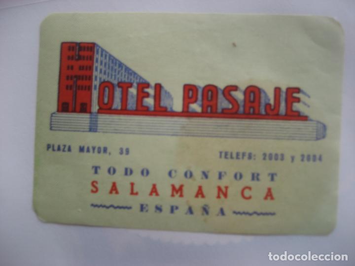 Etiquetas antiguas: Hotel Pasaje. Salamanca. 10 x 7 cm.