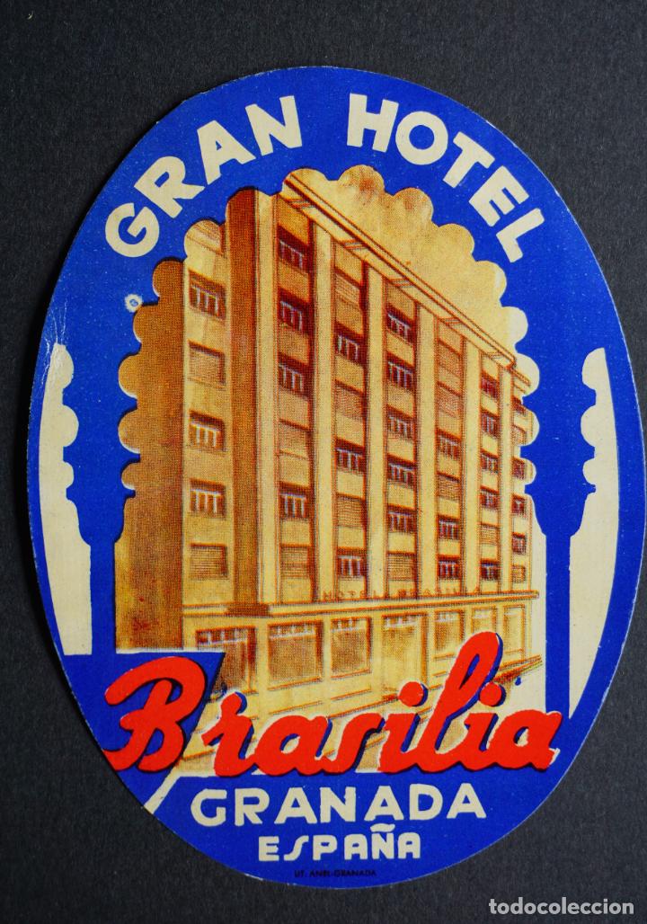 Etichette antiche: Gran Hotel Brasilia de Granada, antiguo folleto oval, medidas 8 x 11 cm