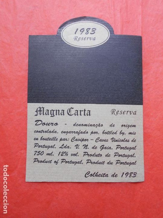 Etiquetas antiguas: Etiqueta de vino Magna Carta reserva 1983