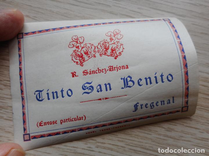 Etiquetas antiguas: ANTIGUA ETIQUETA VINO TINTO SAN BENITO R. SANCHEZ ARJONA. FREGENAL