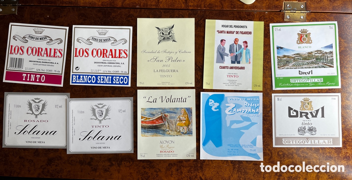 Etiquetas antiguas: LOTE DE 10 etiquetas de vino Gijon y Asturias