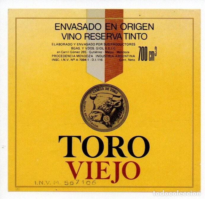 Etiquetas antiguas: ANTIGUA ETIQUETA, TORO VIEJO. VINO RESERVA TINTO 700 CM3, INDUSTRIA ARGENTINA. 10,5 X 11 CM. NUEVA.