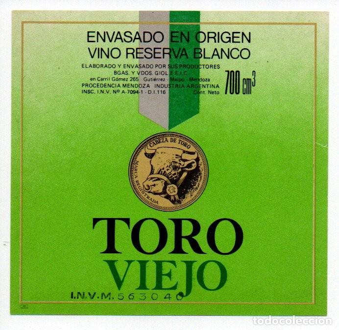 Etiquetas antiguas: ANTIGUA ETIQUETA, TORO VIEJO. VINO RESERVA BLANCO 700 CM3, INDUSTRIA ARGENTINA. 10,5 X 11 CM. NUEVA.