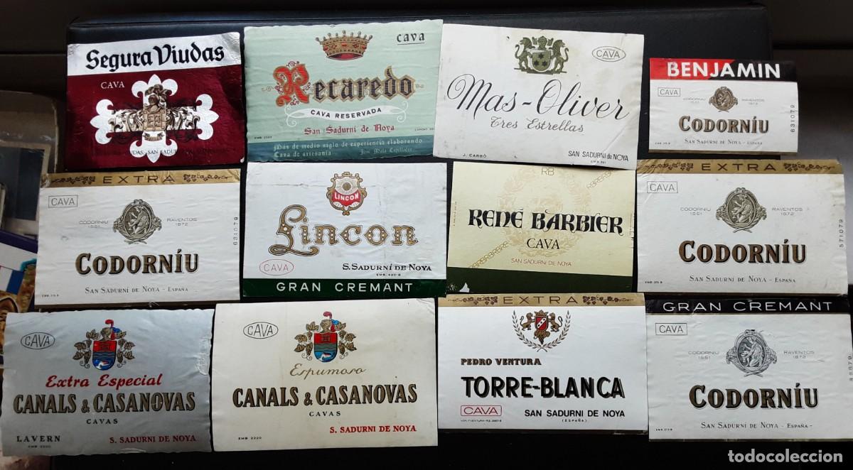 Etiquetas antiguas: Lote de doce etiquetas cavas de Sant Sadurn&iacute; de Noia