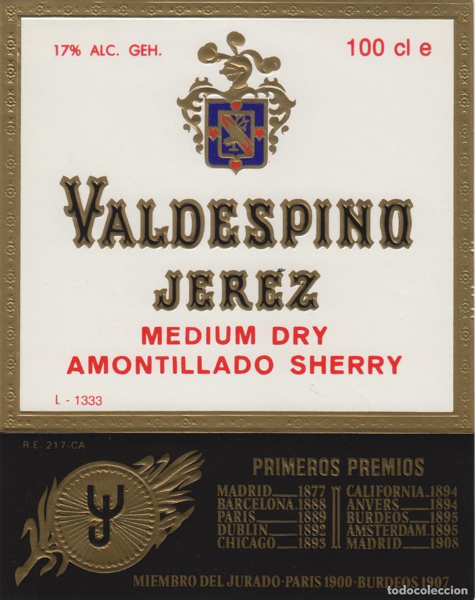 Etiquetas antiguas: VALDESPINO . JEREZ , MEDIUM DRY AMONTILLADO . ETIQUETA DE VINO ref 157