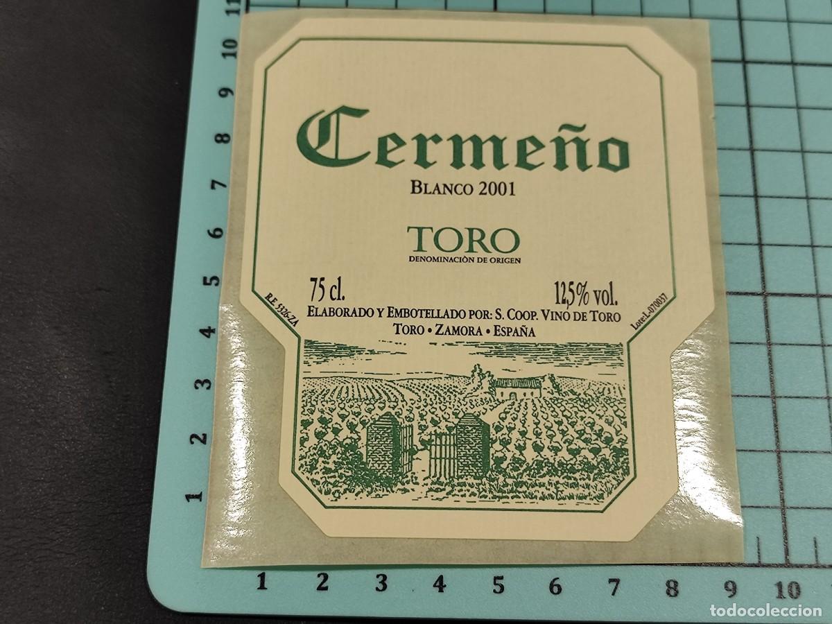 Etiquetas antiguas: Etiqueta de vino CERME&Ntilde;O blanco 2001 (D.O. Toro). 75 CL. Pegatina