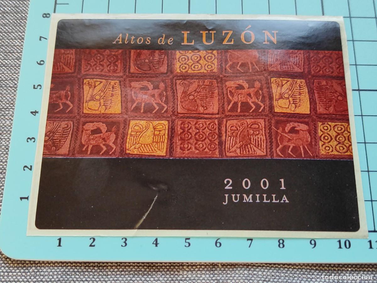 Etiquetas antiguas: Etiqueta de vino ALTOS DE LUZ&Oacute;N, 2001 Jumilla, de pegatina