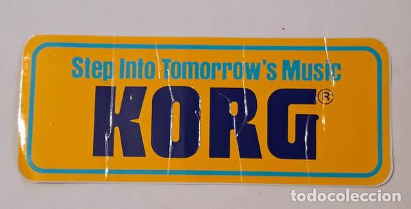 Etiquetas antiguas: Korg, Step into tomorrow's music, etiqueta 176