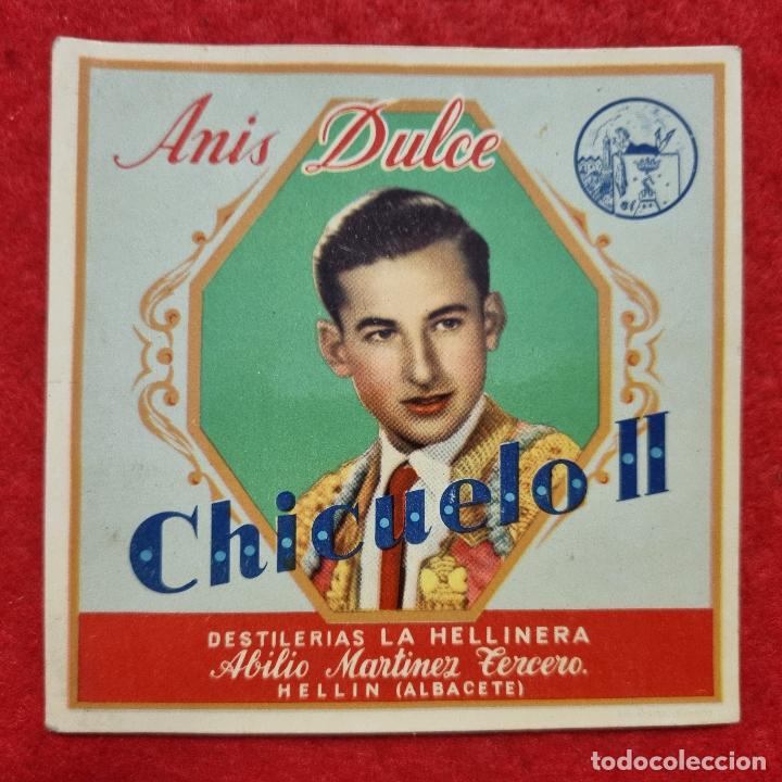 Alte Etiketten: ANTIGUA ETIQUETA ANIS DULCE CHICULO II LA HELLINERA HELLIN ALBACETE TOROS ORIGINAL ER 535
