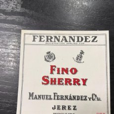 Etiquetas antiguas: ETIQUETA DE VINO. FINO SHERRY. MANUEL FERNANDEZ. MEDIDAS APROX.: 10 X 10.5 CM