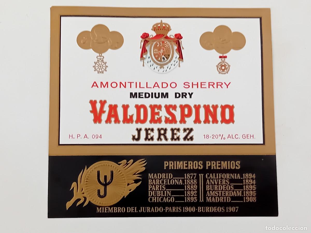 Etiquetas antiguas: ETIQUETA JEREZ DE LA FRONTERA VINO AMONTILLADO MEDIUM DRY A. R. VALDESPINO