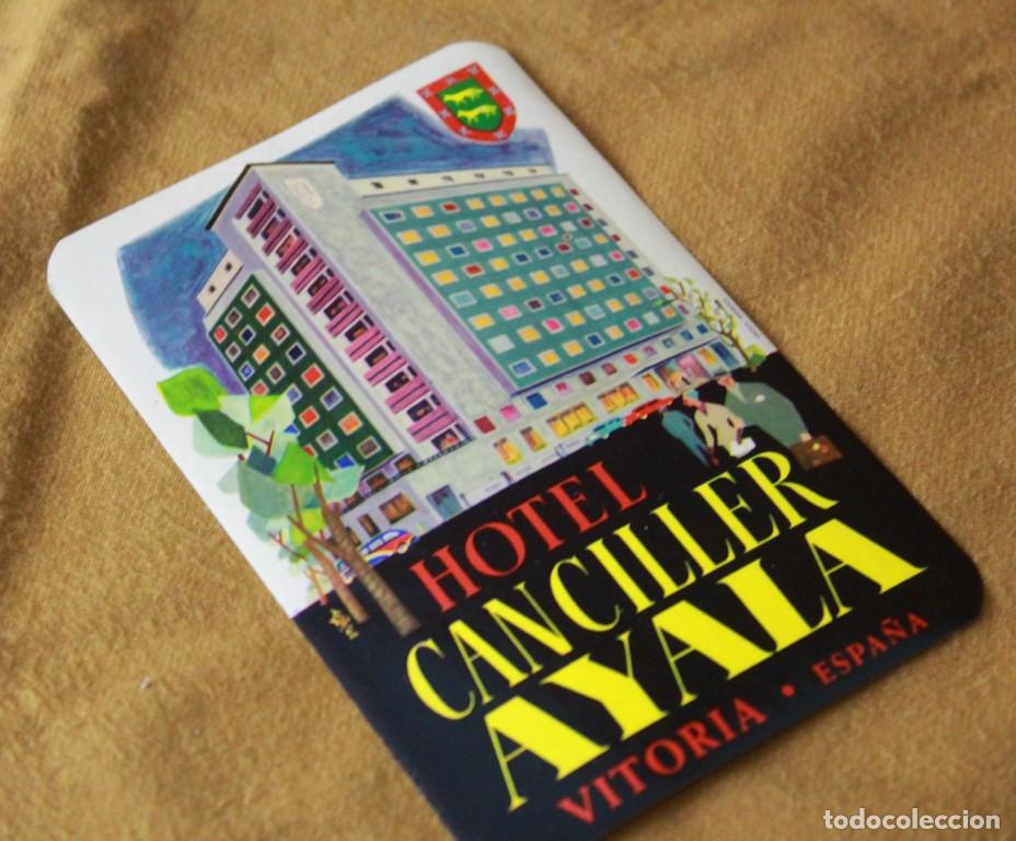 Etiquetas antiguas: Antigua etiqueta de hotel Canciller Ayala de Vitoria.